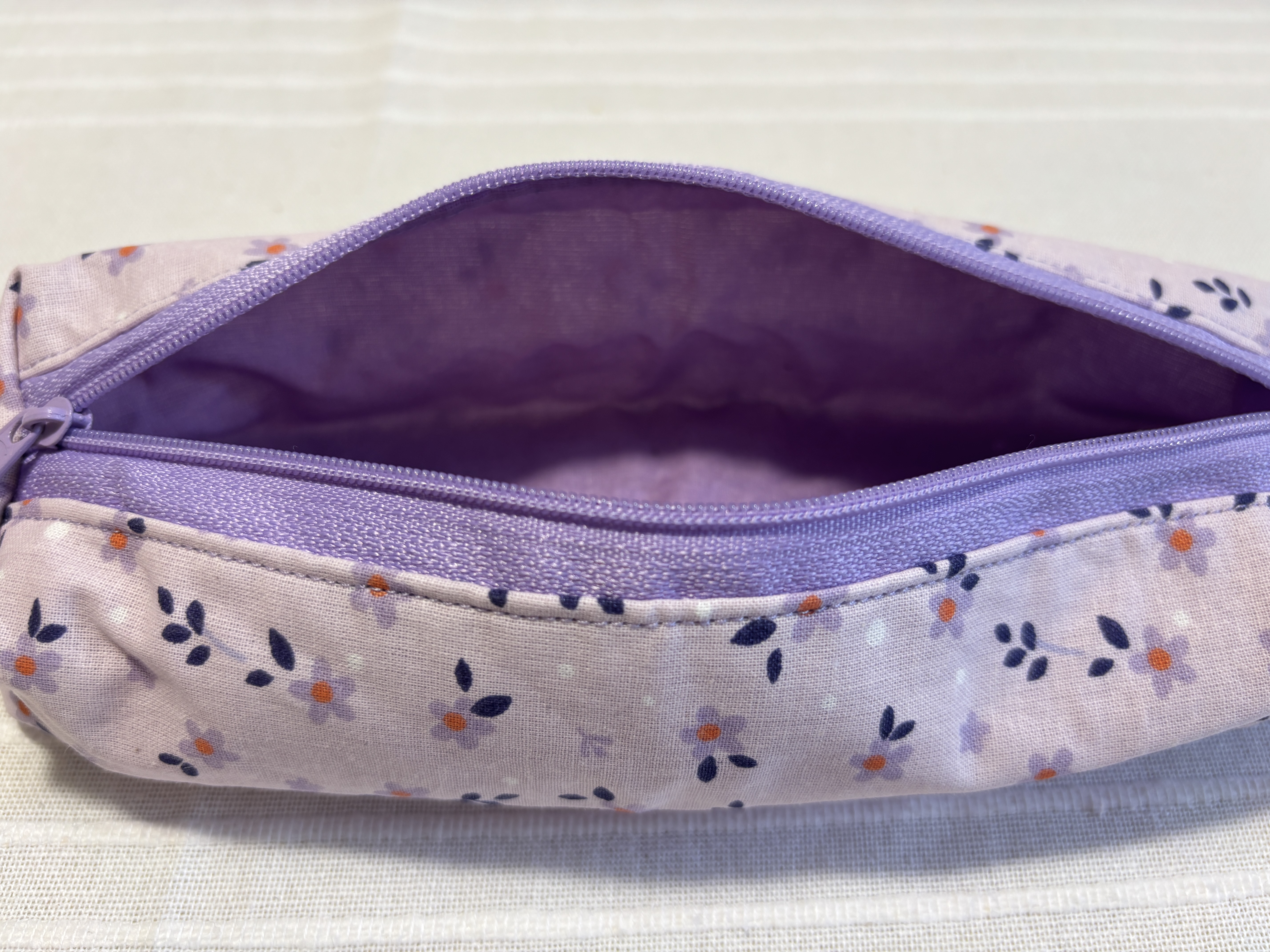 Les fleurs violettes - Image 7